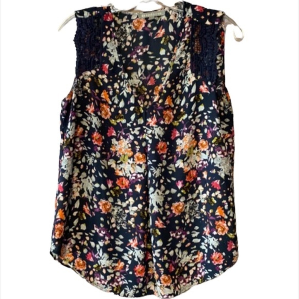 Daniel Rainn sheerβ floral crochet detail top